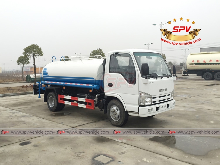 4,000 litres water bowser ISUZU-RF